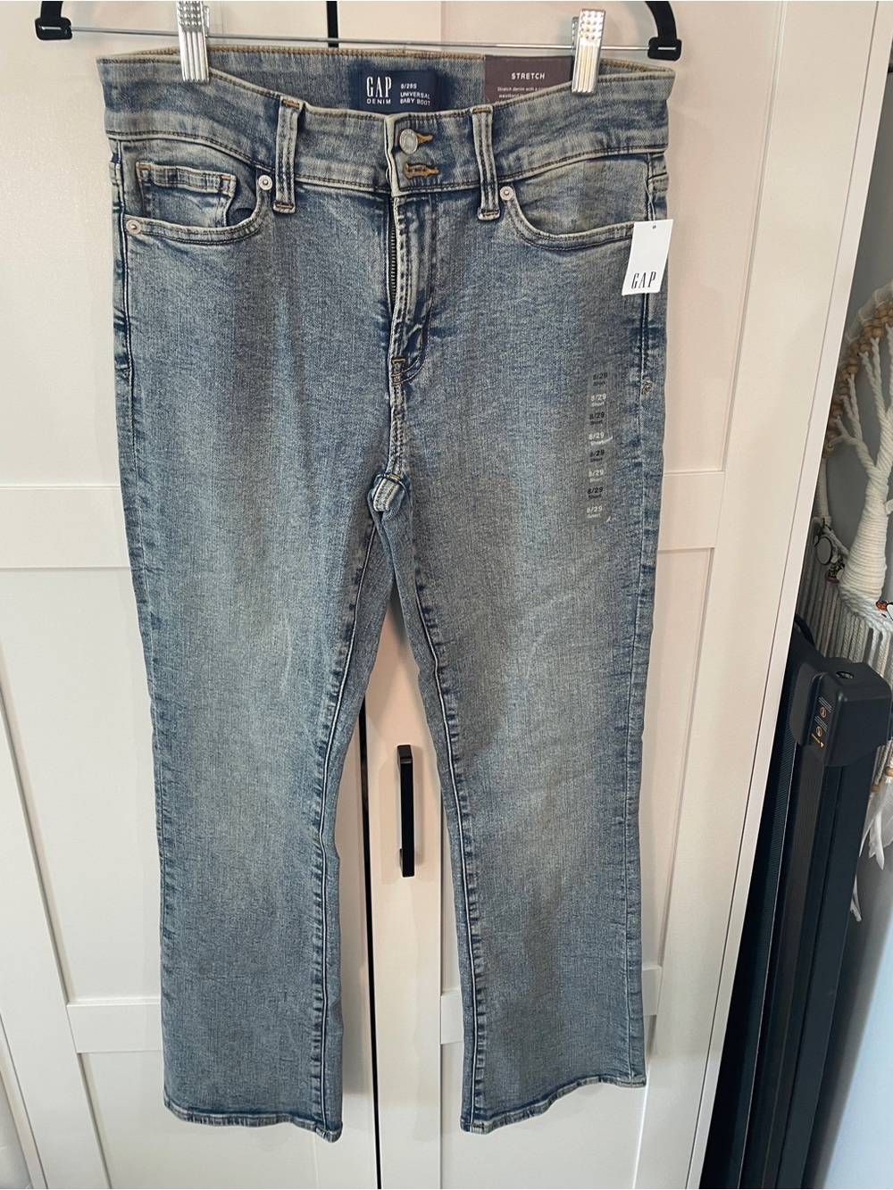 NWT GAP Women's Faded Light Blue Bootcut Jeans Sz 8 - 29 Waist / 27 Inseam